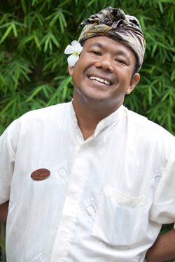 seminyak villa staff