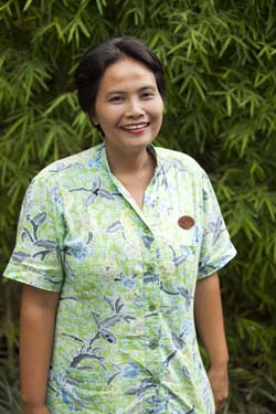 seminyak villa staff