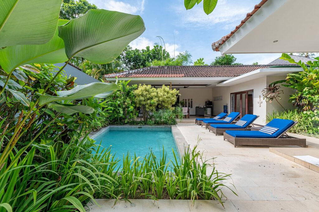 deluxe two-bedroom villa with pool seminyak