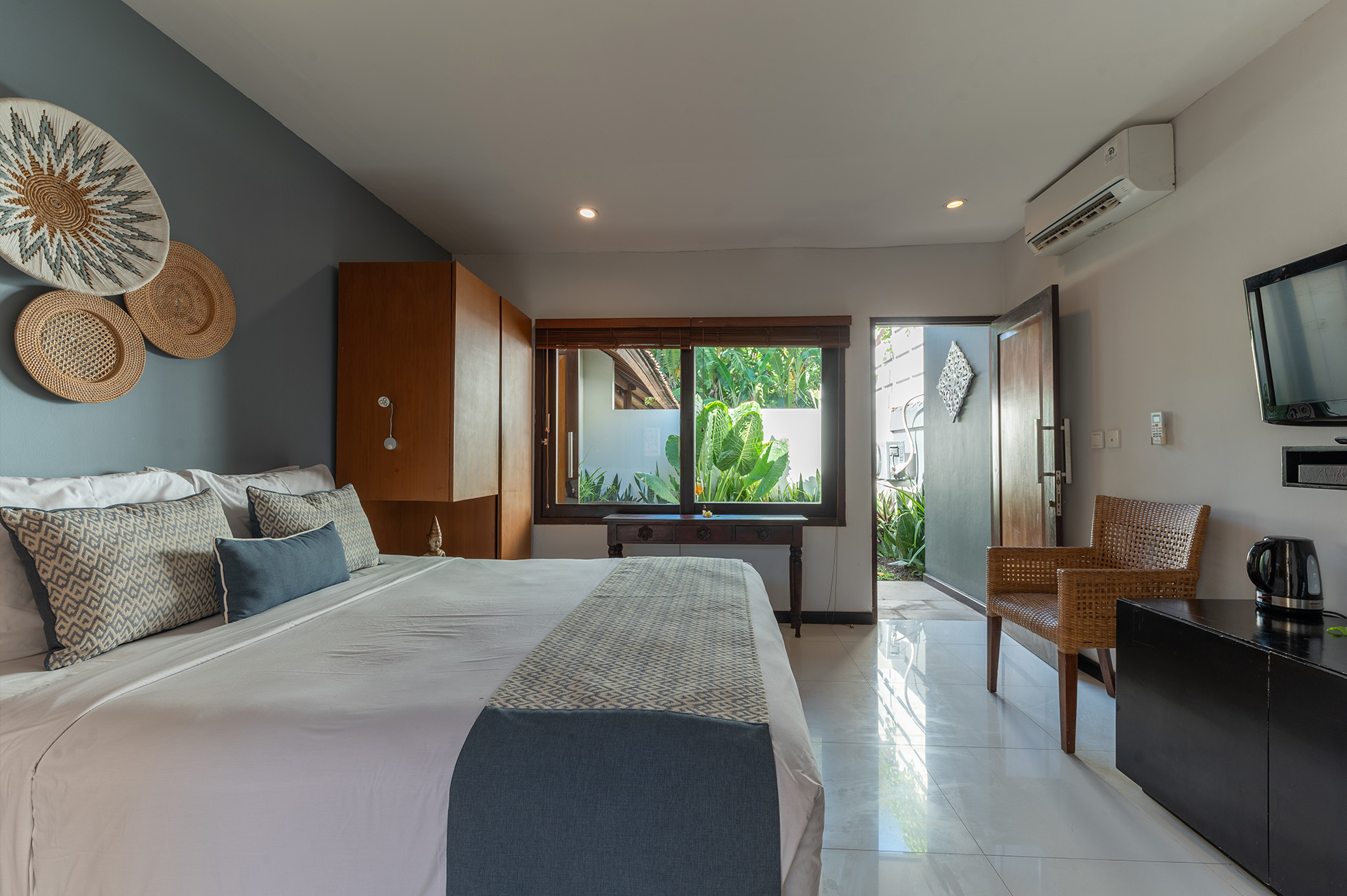 2 bedroom villa seminyak